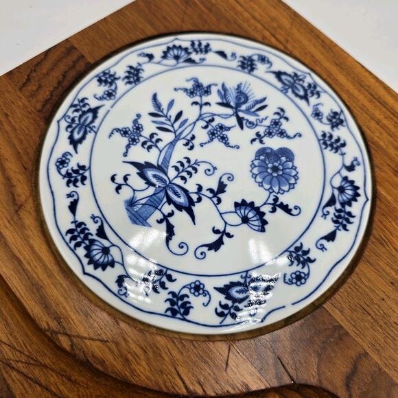 Vtg Dolphin Teakwood Danube Charcuterie Tray Porcelain Square Blue Onion Tile - Picture 3 of 7
